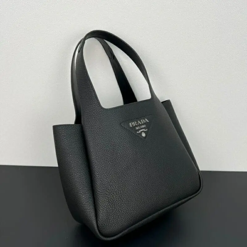 prada aaa qualite sac a main  pour femme s_122a6463